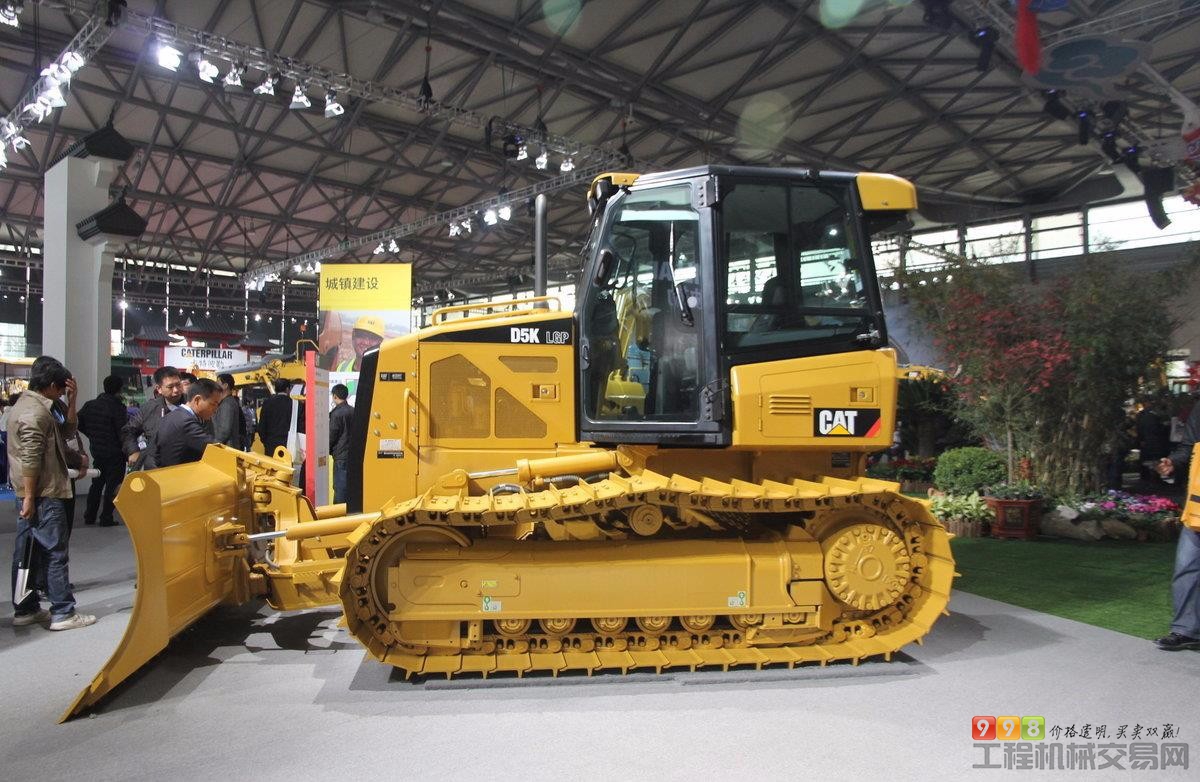 卡特彼勒(caterpillar)d5k 推土机图集