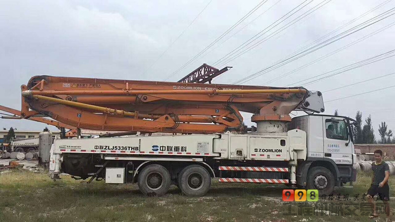 精品出售13年中联奔驰50米泵车