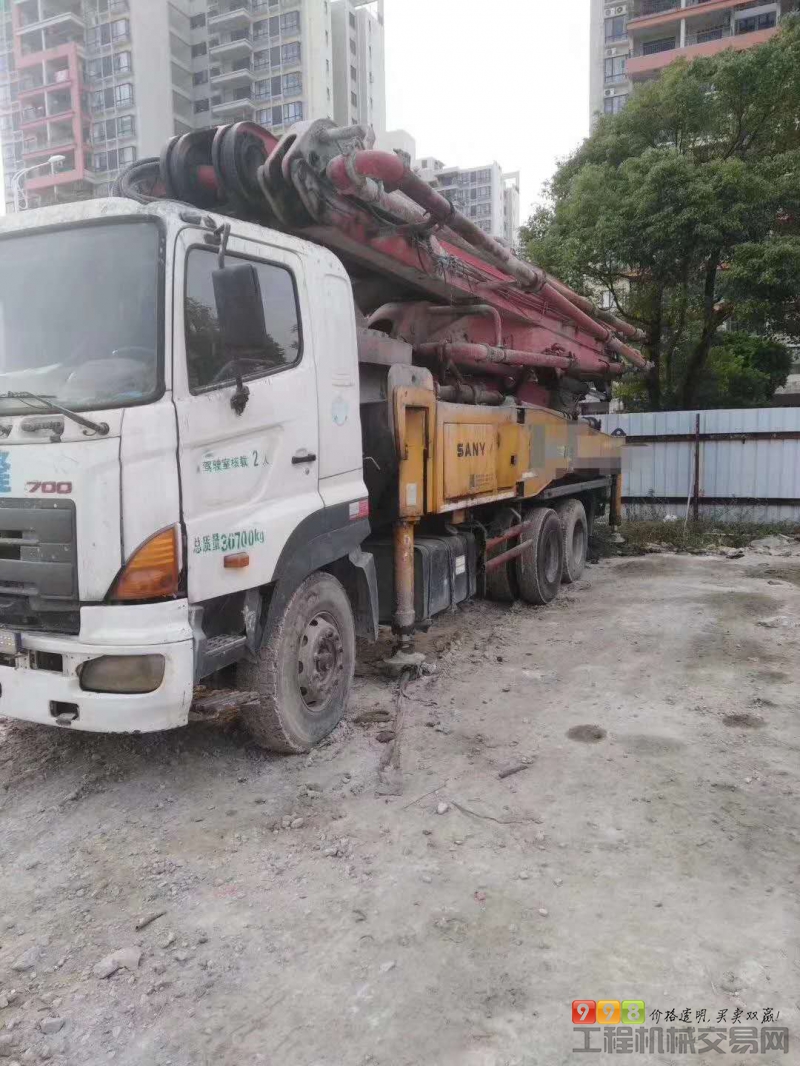 出售11年三一日野46米泵车